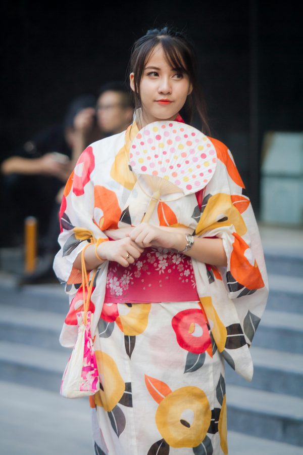 Les tendances incontournables du kimono femme cette saison